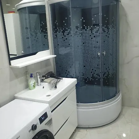 Apartment Oasis Premium Class 1bd With Living Chisinau